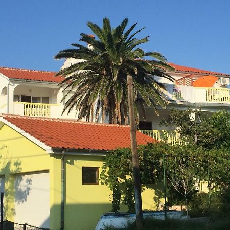 Apartmani Paulina Lopar Buitenkant foto