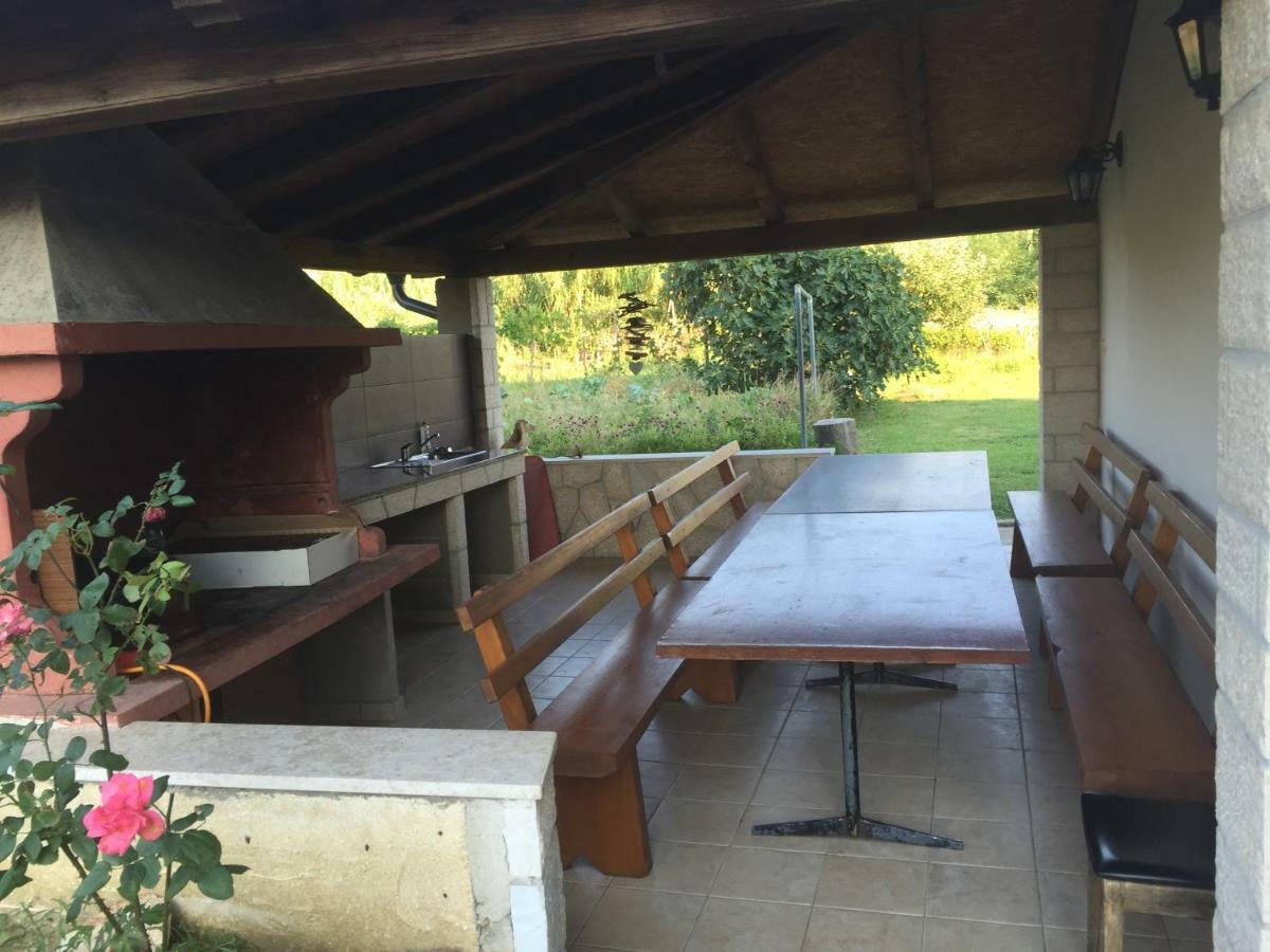 Apartmani Paulina Lopar Buitenkant foto